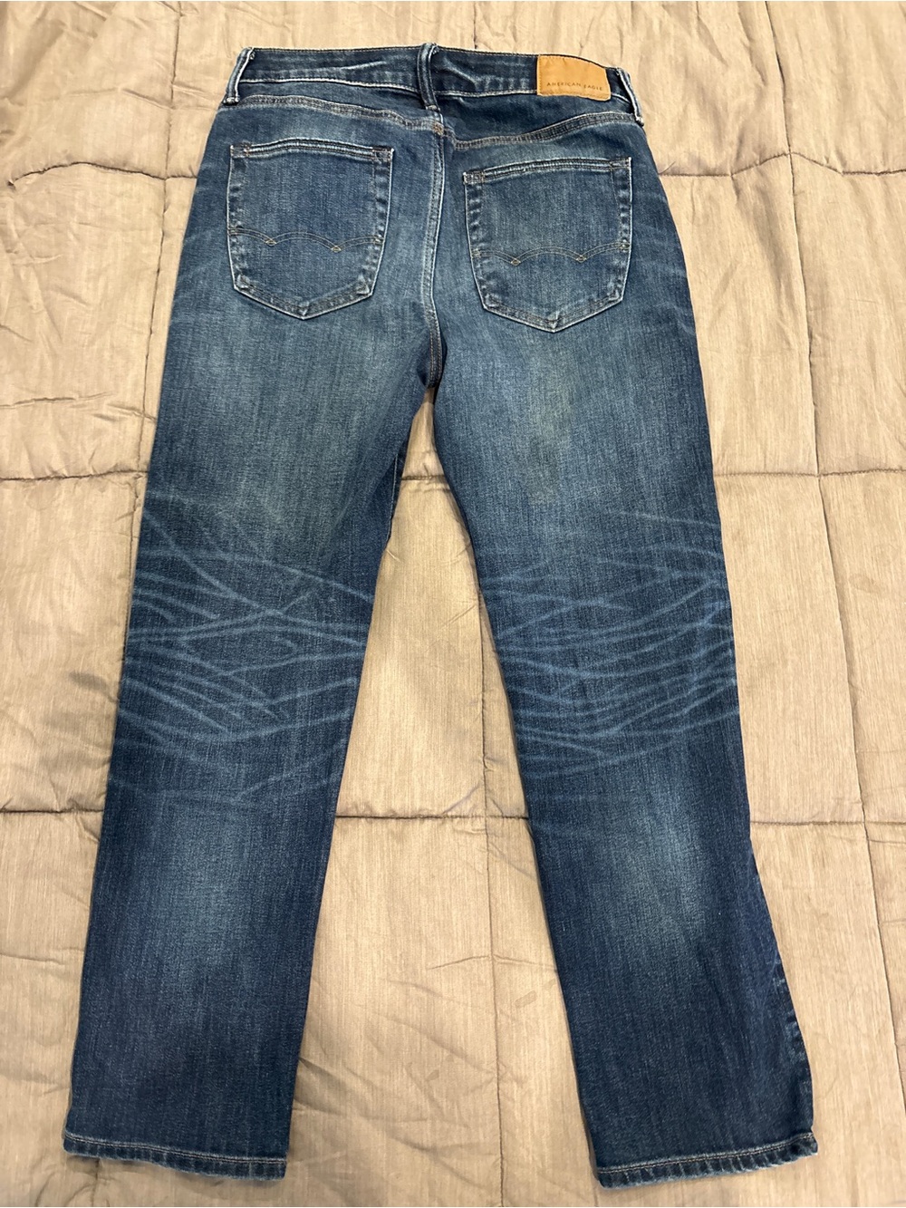 American Eagle Outfitters Men's Straight Jeans in Blue Denim